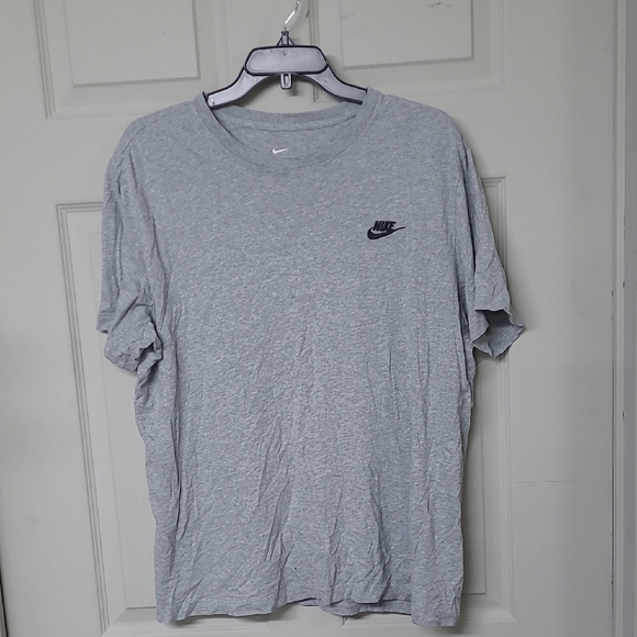 Nike Other - 3/$30 Nike Black Embroidered Logo Gray Short Sleeve T-Shirt Size Large